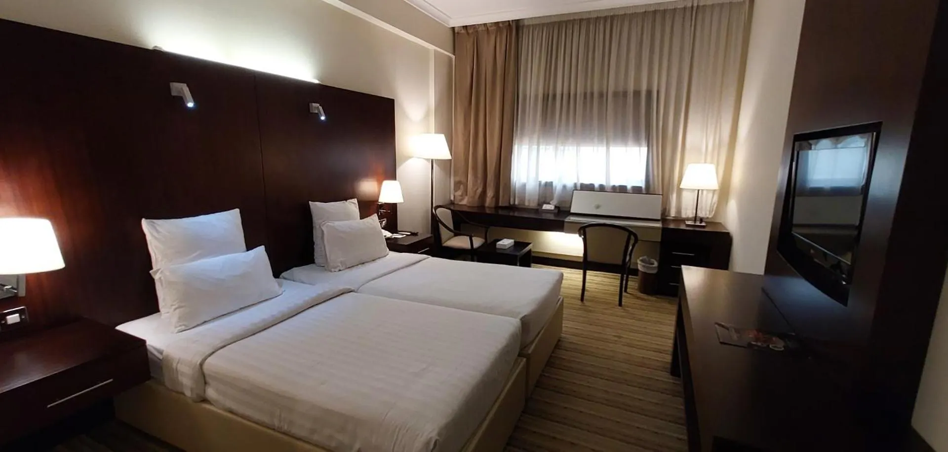 Aavri Hotel Dubaj